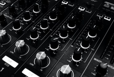 DJ Mixer