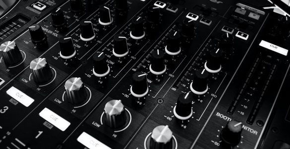 DJ Mixer