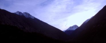 "White Pass". Klondike Gold Rush NHP. View from Klondike Highway, Alaska. Credit: Klondike Gold Rush National Historical Park, Park Cultural Landscapes Program, October 2015, public domain.